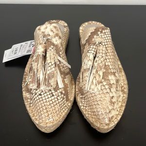 ***NEVER BEEN WORN*** snakeskin espadrille mules